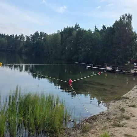 Сasa de vacaciones With Private Pond, Jacuzzi And Sauna