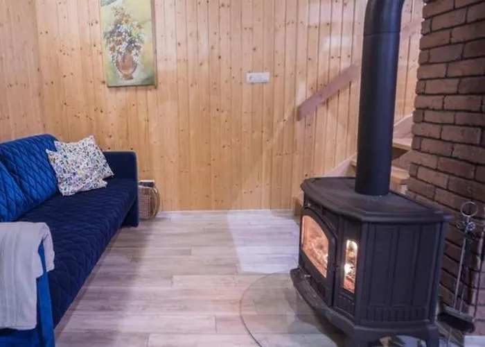 Semesterbostad With Private Pond, Jacuzzi And Sauna *