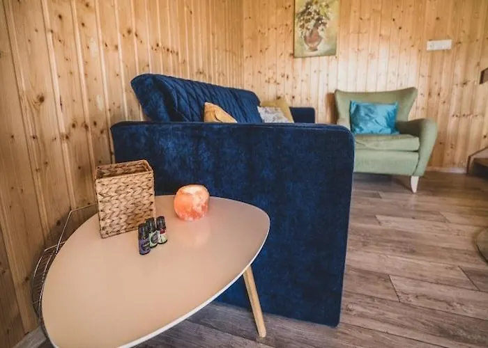 Semesterbostad With Private Pond, Jacuzzi And Sauna