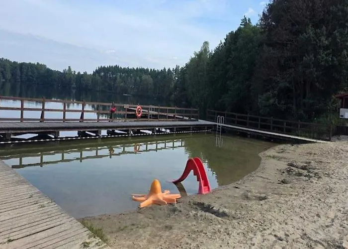 With Private Pond, Jacuzzi And Sauna *